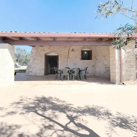Holiday home Giovanna A Pescoluse Puglia On Line